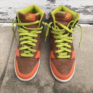 Nike High Top Sneakers!